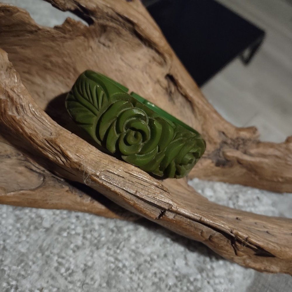 1940's Vintage Bakelite Bracelet